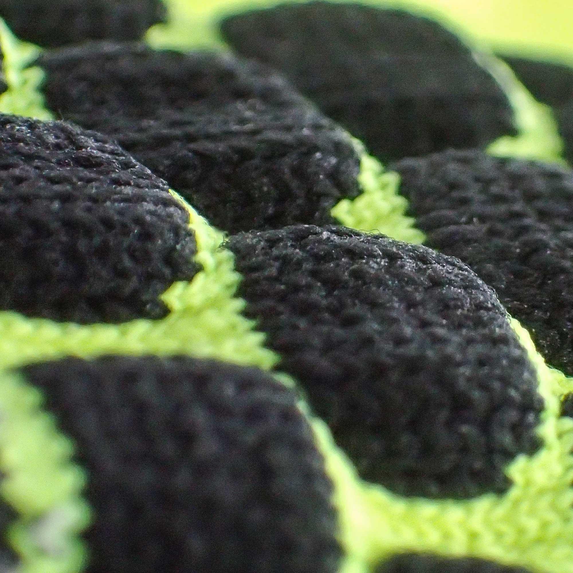 Zensah Zensah 3D Dotted Running Socks - Moisture Wicking, Padded, Anti-Blister, Ankle Athletic Sock for Men and Women (M, Heather Grey)