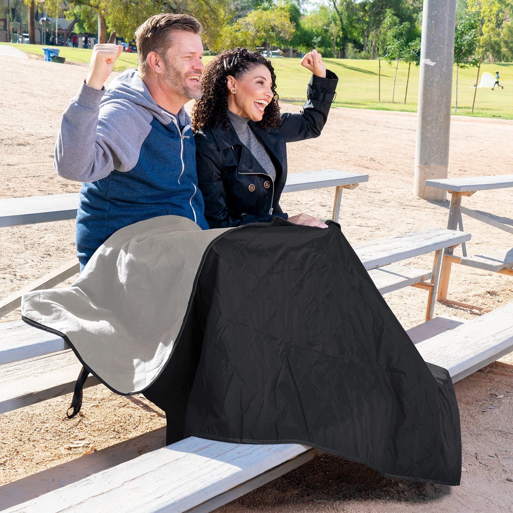 BRAWNTIDE BRAWNTIDE Large Outdoor Waterproof Blanket - Extra Thick Fleece, Warm, Windproof, Sandproof, Ideal for Camping, Picnics, Stadiums, Travel, Hiking, Pets, Dogs, Concerts, Car, SUV, Truck (Black)