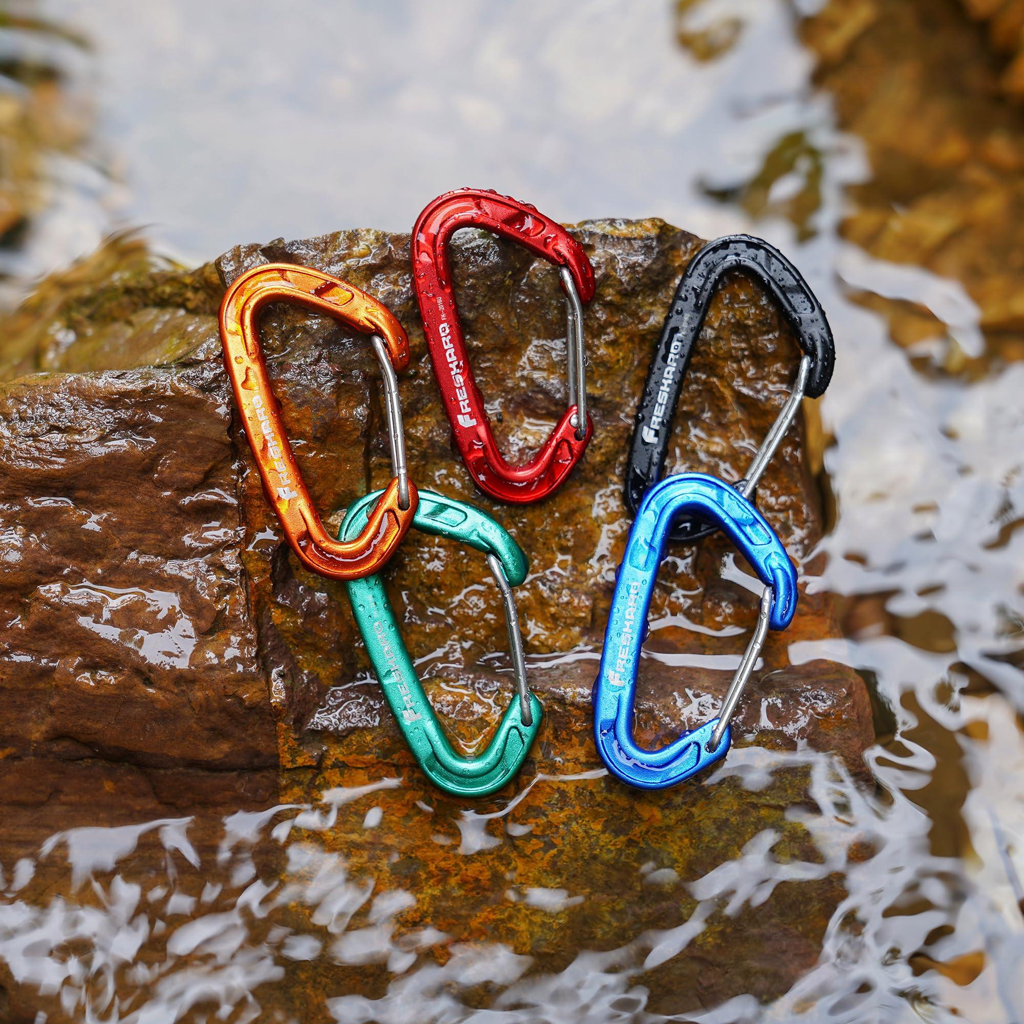 FresKaro FresKaro Wire gate Carabiner Clips, 15kN WireGate Caribeener Heavy Duty, Caribeaner Spring Snap Hooks, D ring, Strong, Lightweight, 4Pack for Keychain, Key, Gym, Outdoor Camping, Medium Size, Green