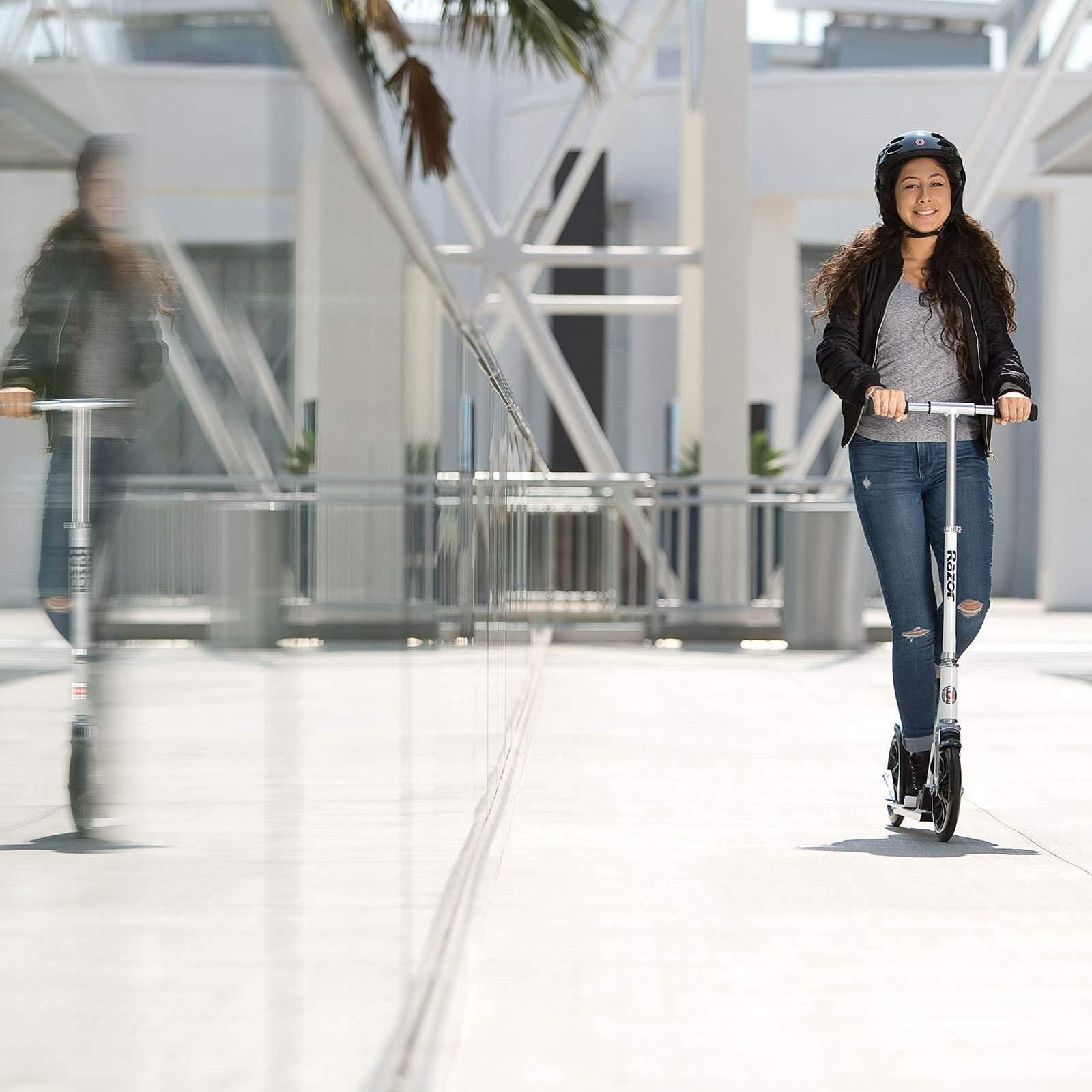 Razor Razor A6 Kick Scooter - White