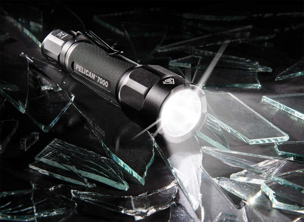 Pelican Pelican 7000 Tactical LED Flashlight (Black)