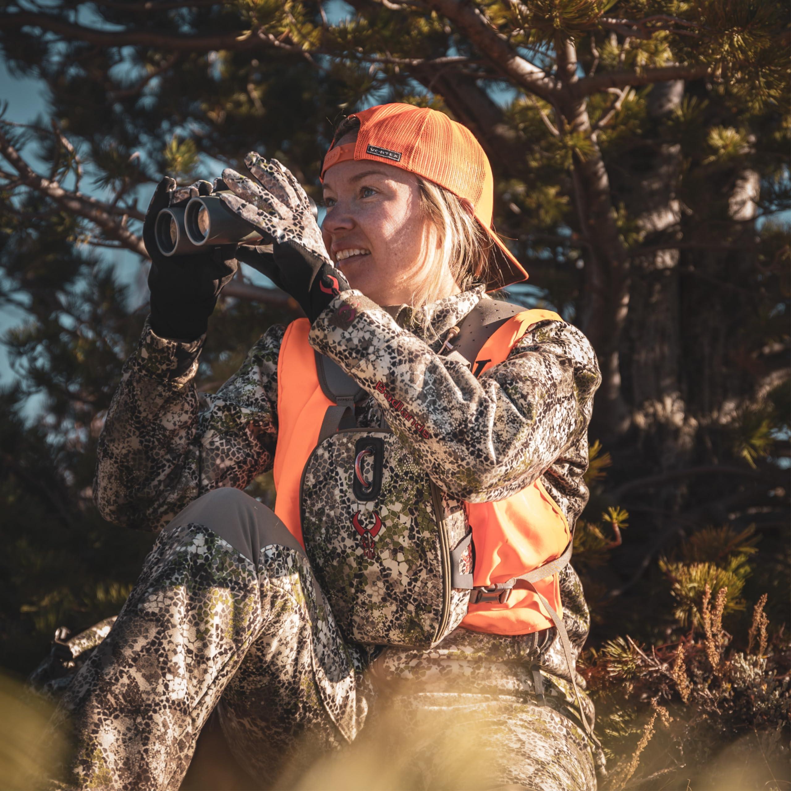 Badlands Badlands Mag Bino Case - Magnetic Closure, Backpack-Friendly Harness, Hydration-Compatible, Realtree Edge