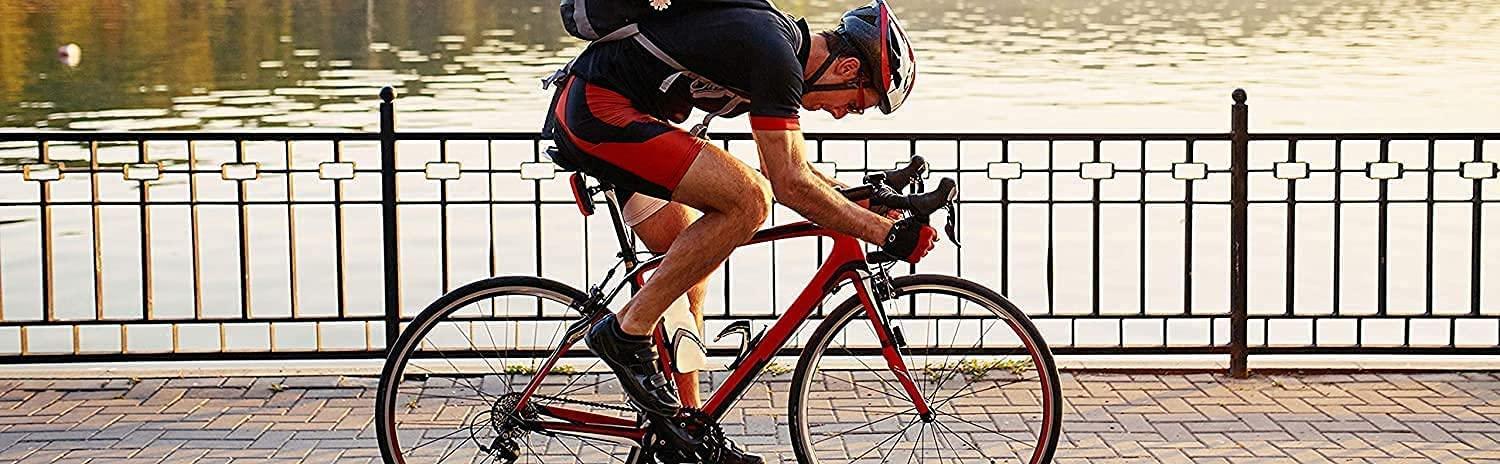 HogoR FAVERO Assioma UNO Upgraded Single-Sided Power Meter Pedals | Waterproof | Bluetooth and ANT+ Connectivity | Bundled with 1 Pair of Black Cleats, 1 Pair of Red Cleats and Cleaning Cloth