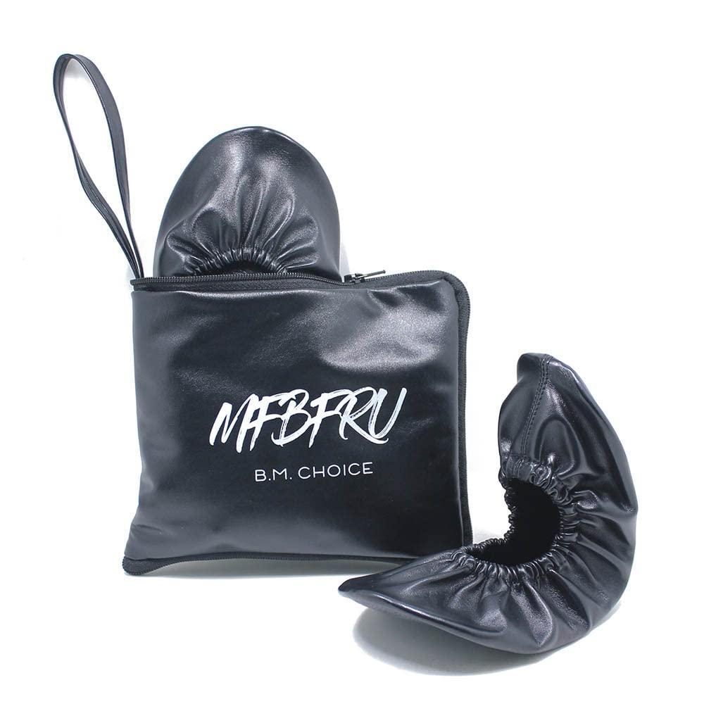MFBFRU Black Portable Rescue Foldable Ballet Flats Shoes Roll Up Slippers for Women Travel with Expandable Matching Purse for High Heels Folding Womens Shoes (M, Black, Medium)