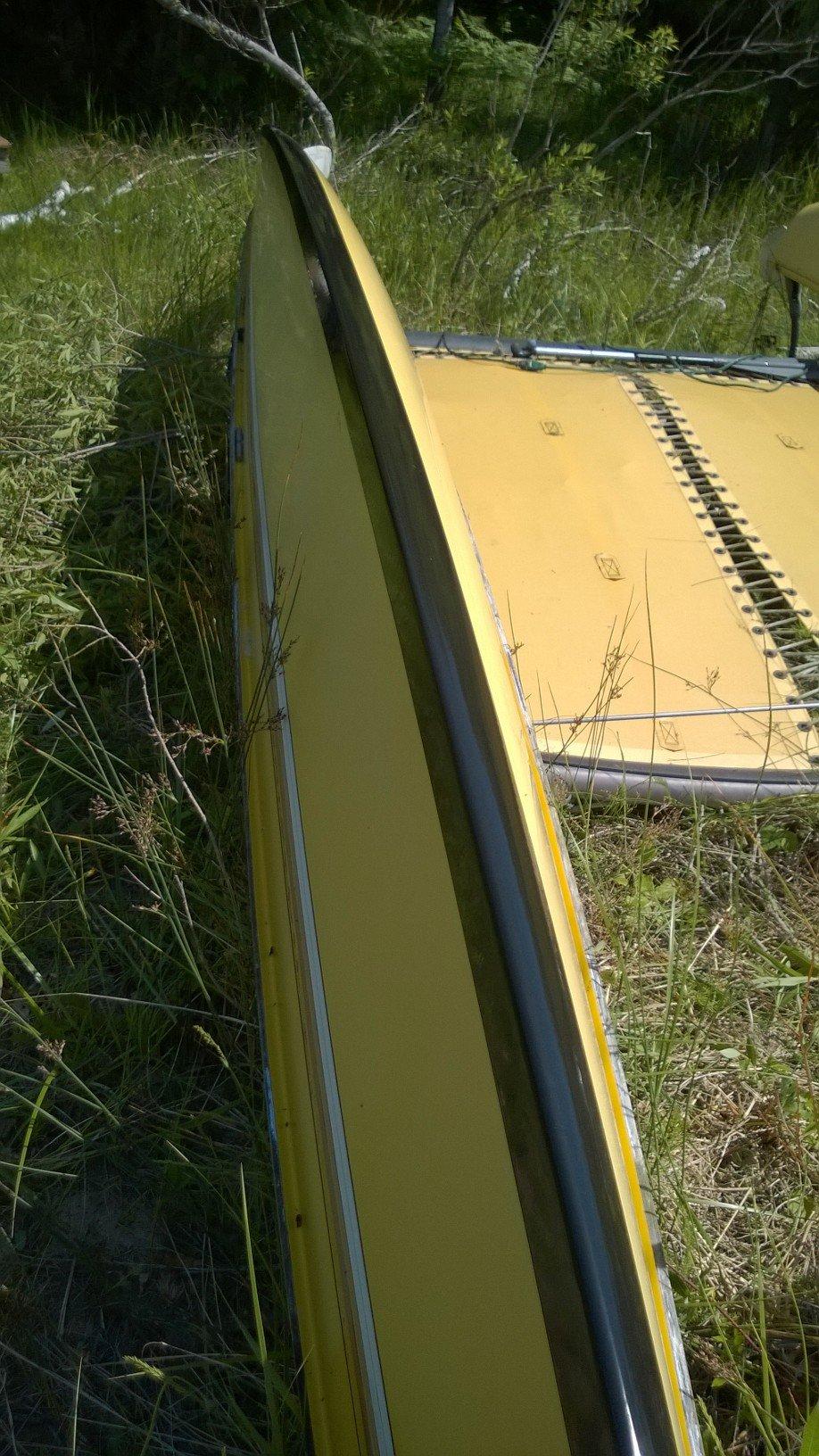 PereGuard PereGuard Kayak Keel Guard 4\" Width Black (5 feet) Kayak Canoe Protective Guard Abrasion Resistance