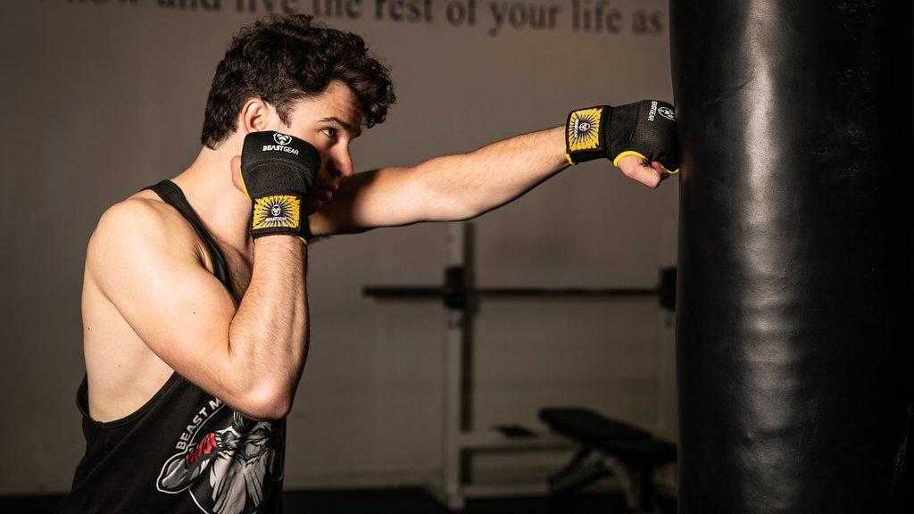 Beast Gear Beast Gear Hand Wraps for Boxing Gloves - Men & Women Inner Gel Quick Wraps for Combat Sports, MMA, and Martial Arts