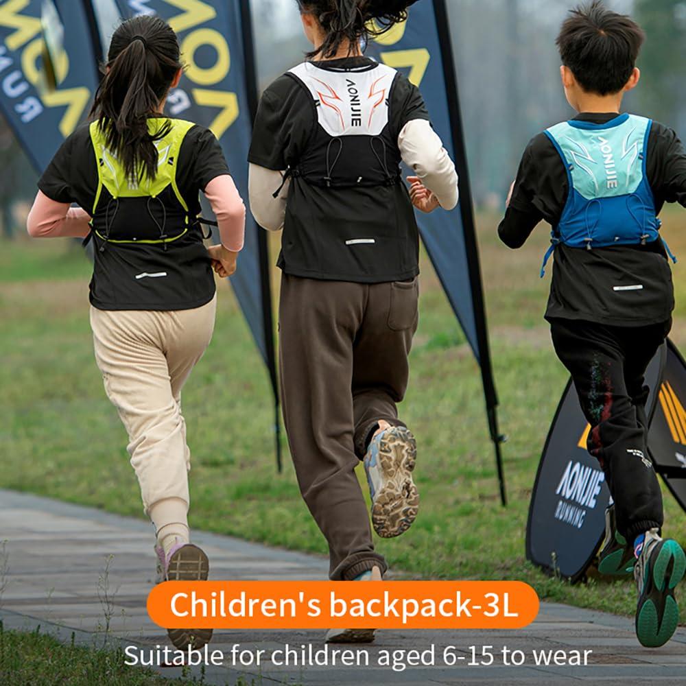 YOUGLE YOUGLE Kids Hydration Backpack 3L Lightweight and Breathable Running Hydration Vest with Whistle for Hiking Cycling (Blue with 750ml Bottle)