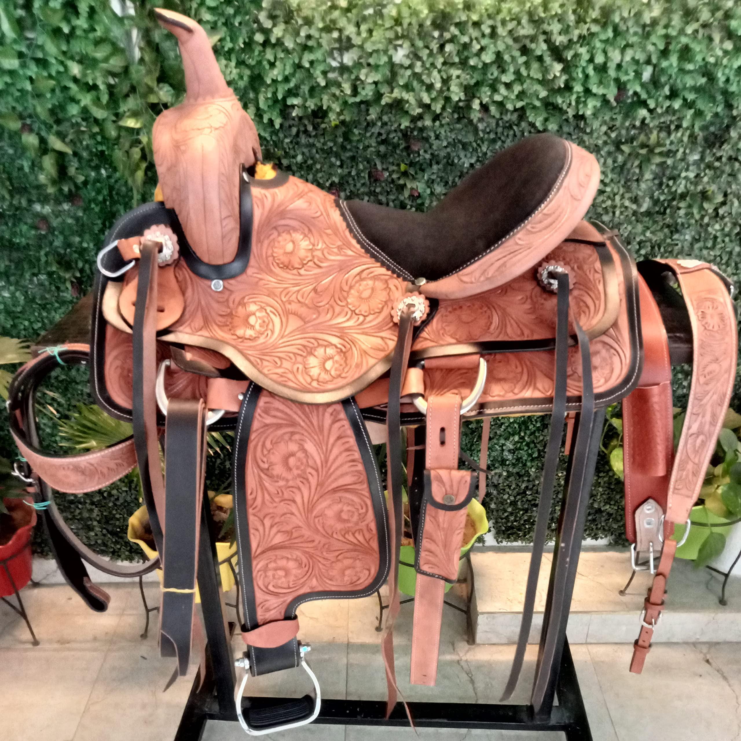 Deen, Enterprises Deen, Enterprises Premium Leather Western Barrel Racing Adult Horse Saddle Tack, Size 14\" to 18\" Inches Seat Available, Free Matching Leather Headstall, Breast Collar, Reins (17\" Inches Seat)