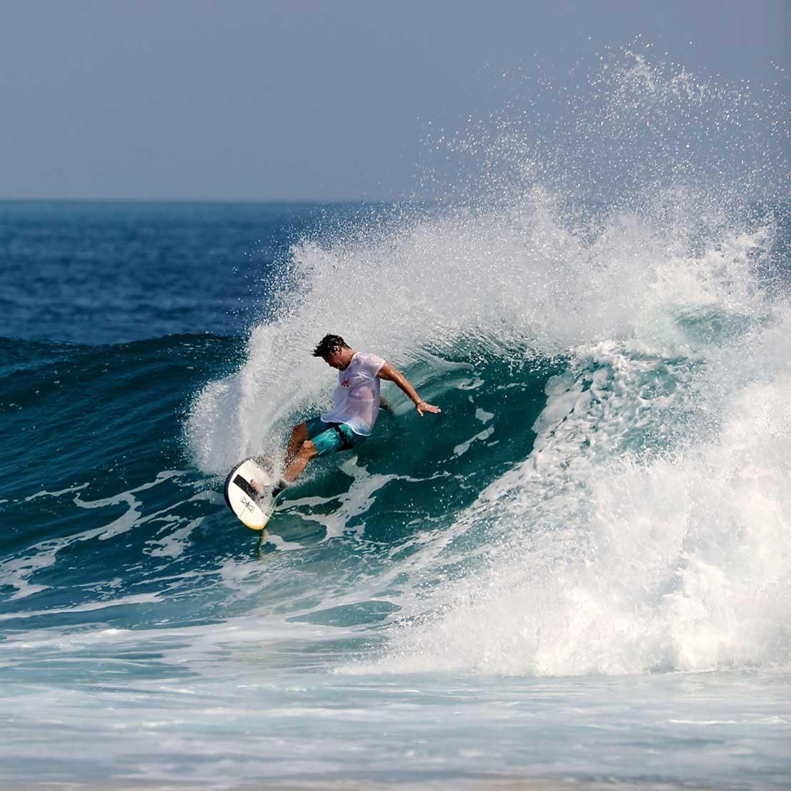 XM SURF MORE XM SURF MORE Premium Surfboard Leash, 6ft, Made in USA, Comp Cord Thickness (0.220in), Key Pocket, Unbreakable Swivels, Detachable Railsaver, Blue Leash, Black Strap, Kink-Free [3 Year Warranty]