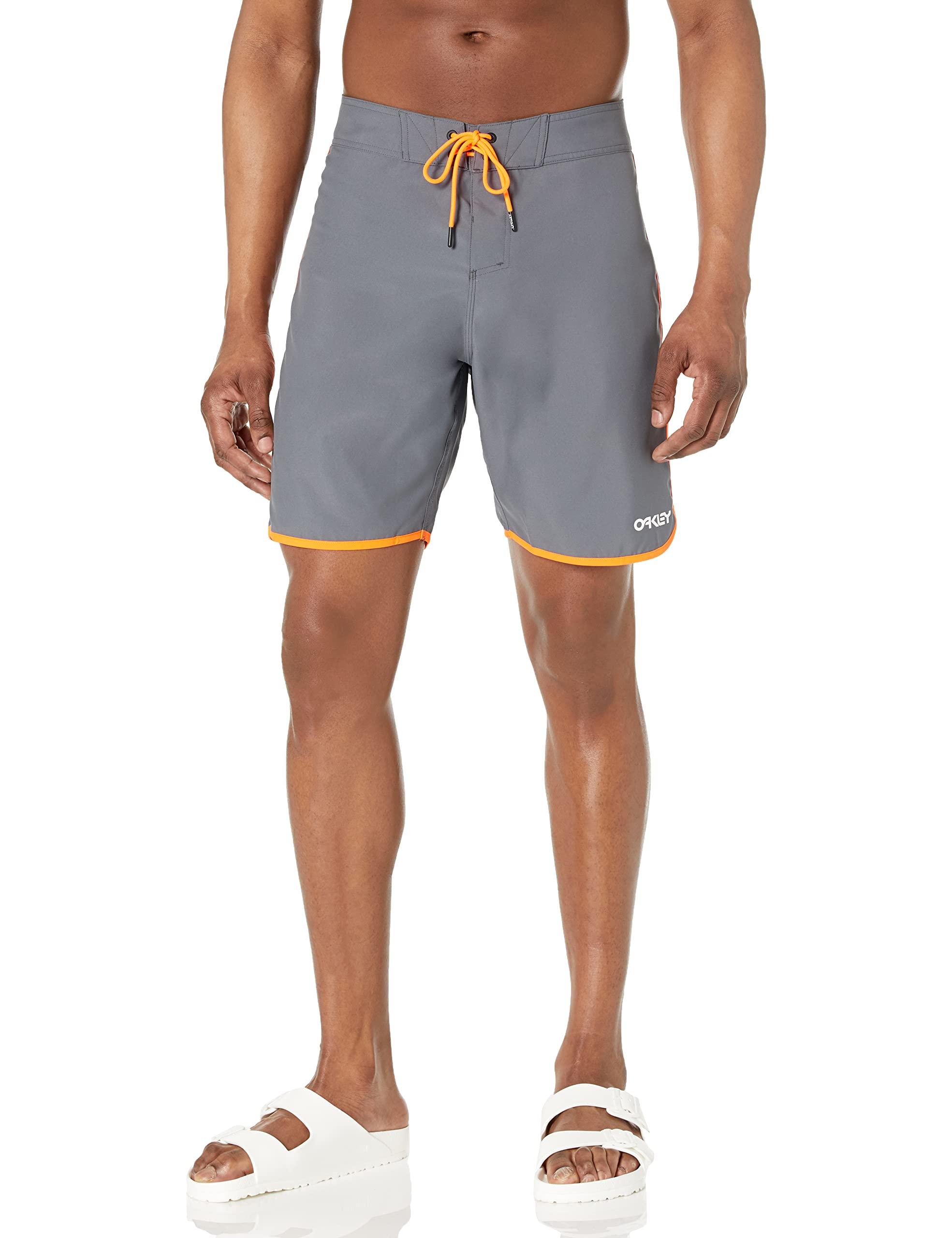 Oakley Oakley Men's Standard Solid Crest 19 Boardshort, Uniform Grey