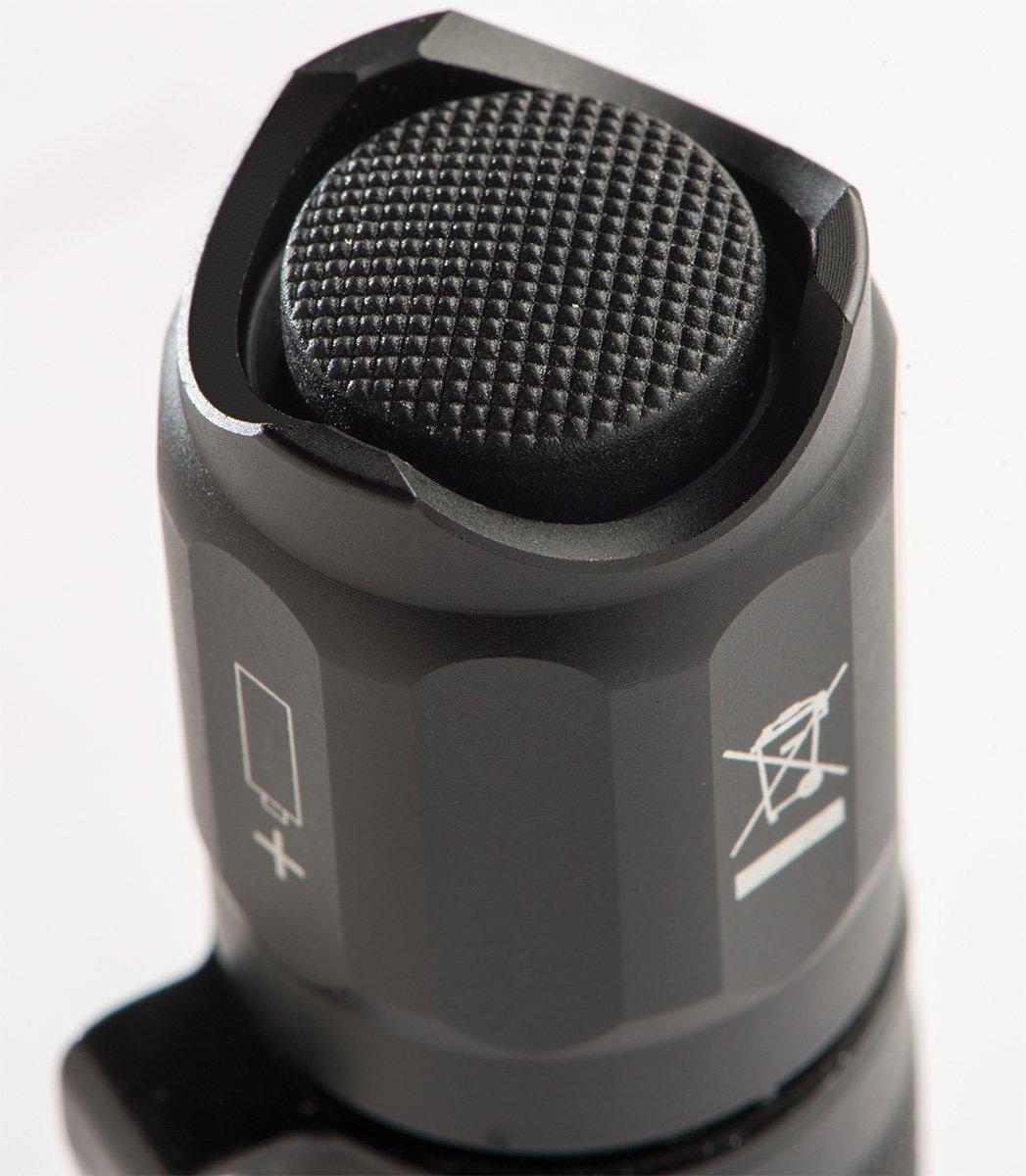 Pelican Pelican 7000 Tactical LED Flashlight (Black)