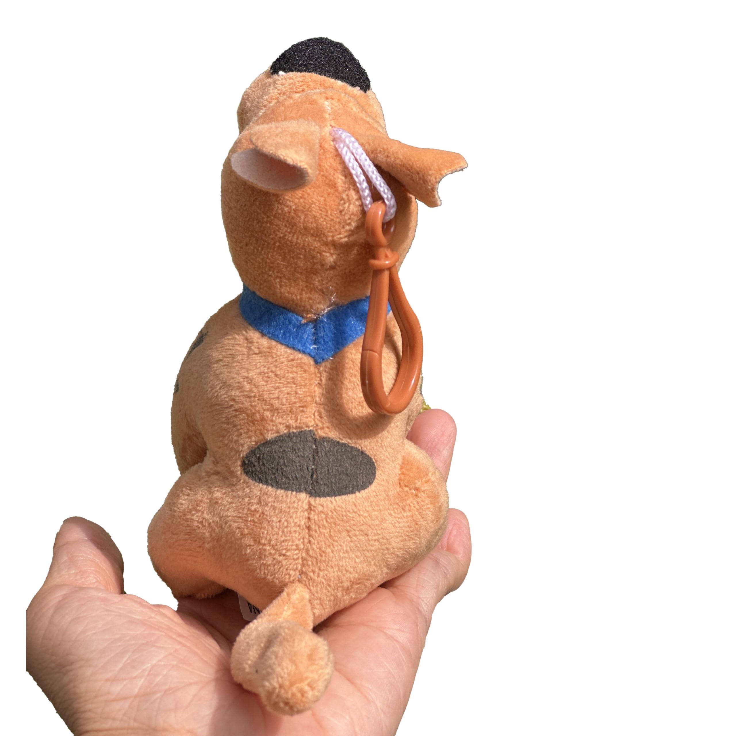 Giliger Giliger Scoooby Doo 6 Inches Plush Keychain for Bag Backpack Stuffed Animal Dog Gift Stocking Stuffers for Kids Teens