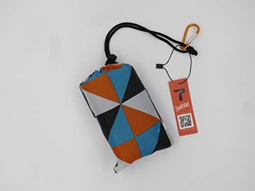 TheCozy Adventures Outdoor Picnic Blanket - Compact, Lightweight, Sand Proof Pocket Blanket Best Mat for The Beach, Hiking, Travel, Camping, Festivals with Pockets, Loops, Stakes, Carabiner (Camouflage lattice)