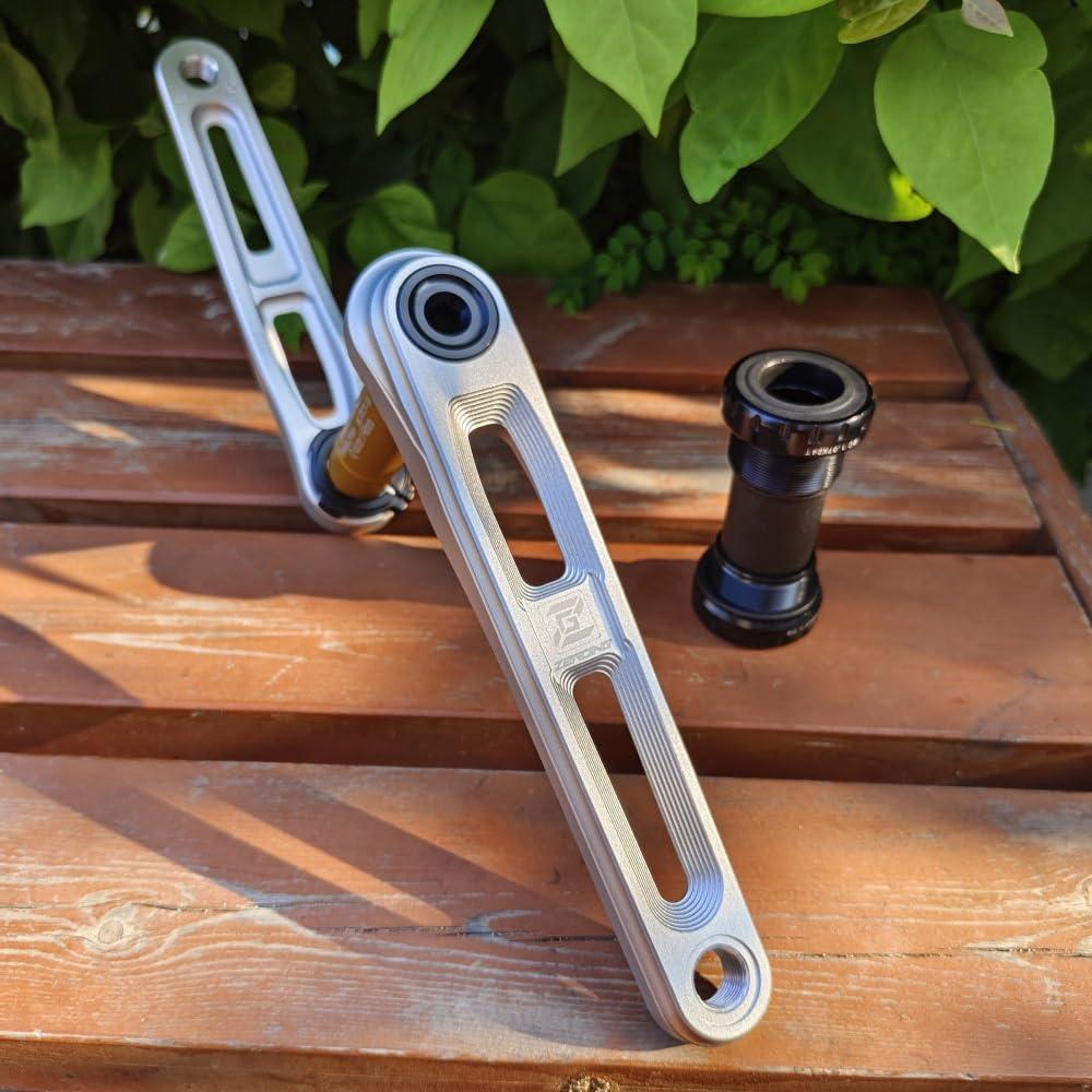 LSRRYD LSRRYD 165mm 170mm 175mm Hollow Integrated Bike Cranksets with Bottom Bracket 68mm 73mm GXP Aluminium Lightweight Crank Arm Set for Road Bicycle Folding Bike (Color : Silver, Size : 165mm)