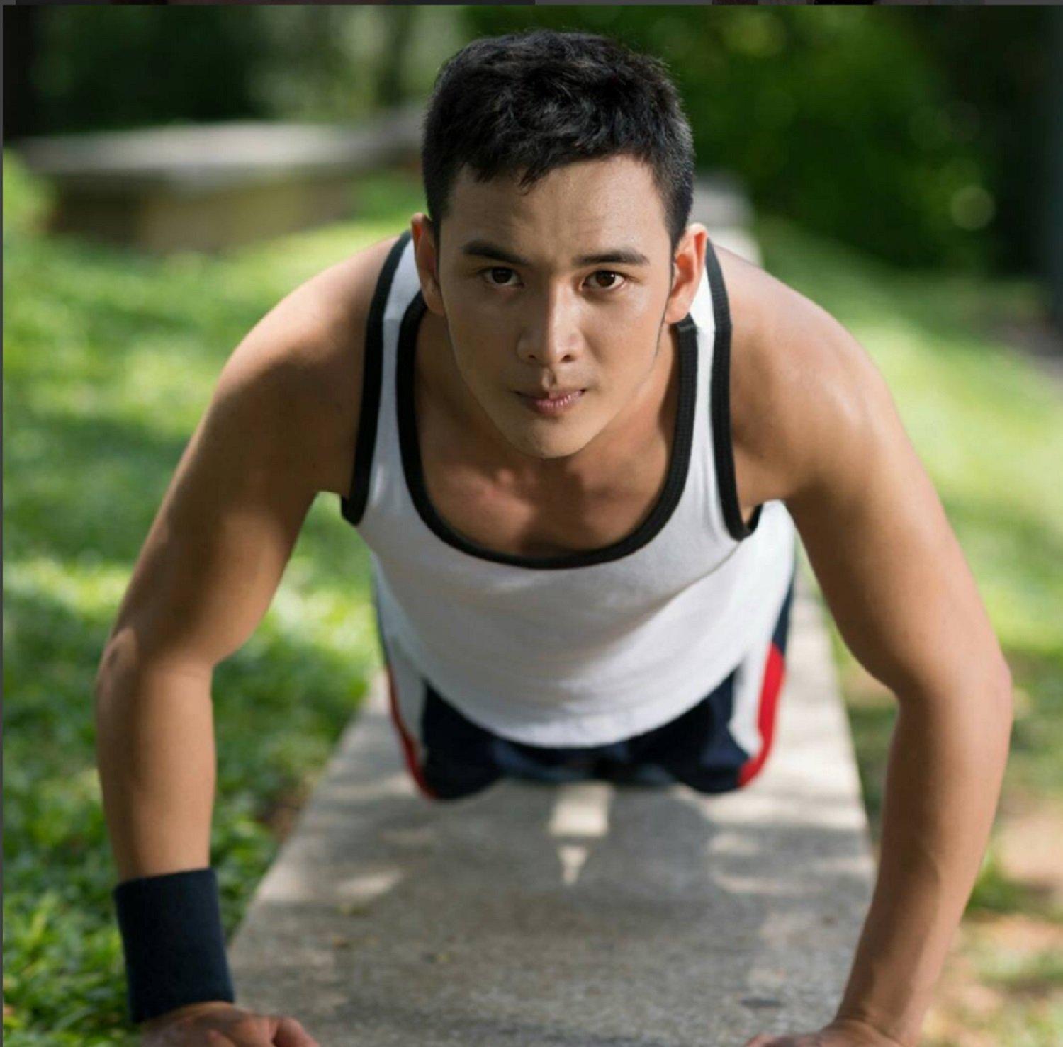 Kenz Laurenz Kenz Laurenz Sweat Bands/Headbands for Women Men/Elastic, Sports, Athletic Stretchy Bands, Workout Running Basketball Tennis, Moisture Wicking Terry Cloth Set Keep Sweat Hair Out (White)