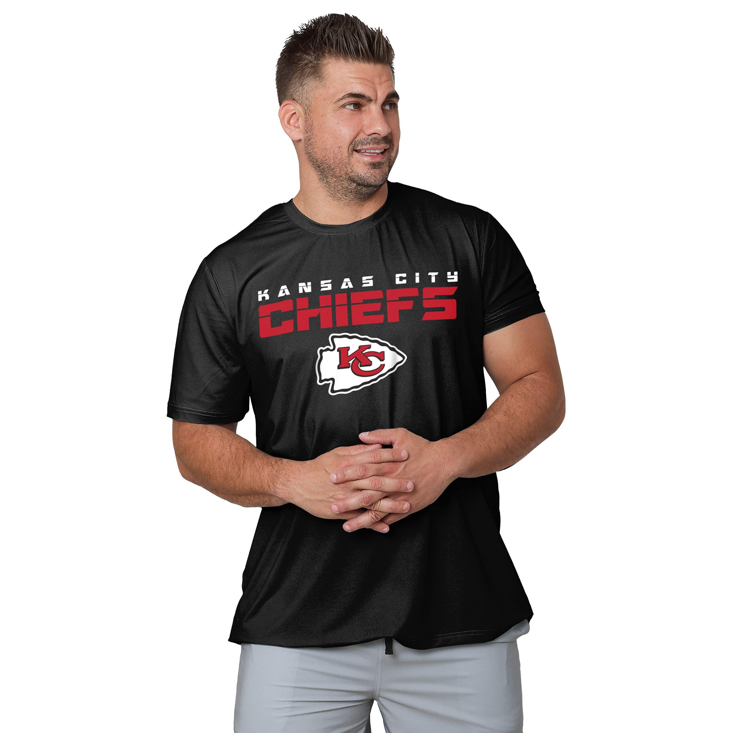 FOCO FOCO Kansas City Chiefs NFL Mens Rash Guard Short Sleeve Swim Shirt - L
