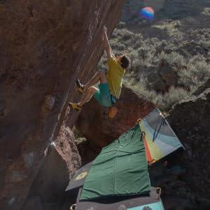 Asana Climbing Asana VersaPad - Revolutionary Supplemental Bouldering Crash Pad - Sit Start Bouldering Mat, Climbing Crash Pad Gap Cover, Sport Mat & Essential Bouldering Gear (Open - 74" x 44" x 1") (Green)